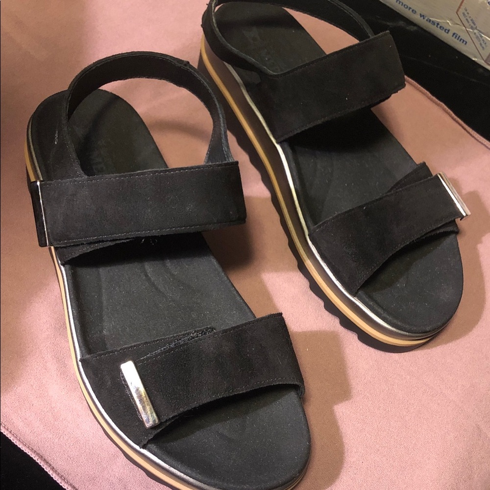 Mephisto Volaine women’s suede sandals 7.5